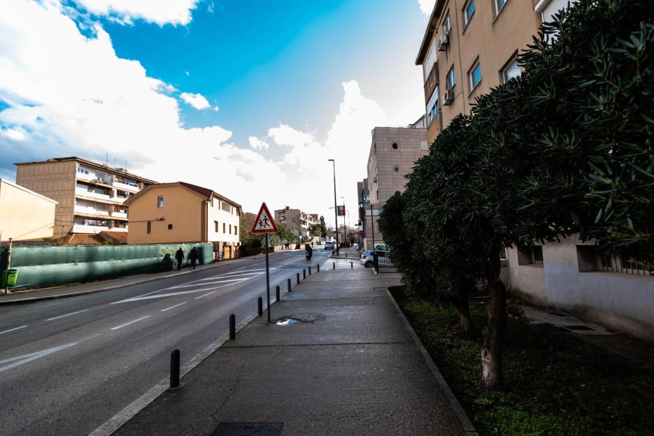 N & D Appartement Šibenik Buitenkant foto