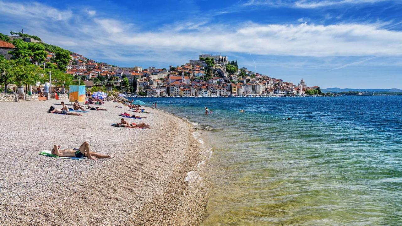 N & D Appartement Šibenik Buitenkant foto