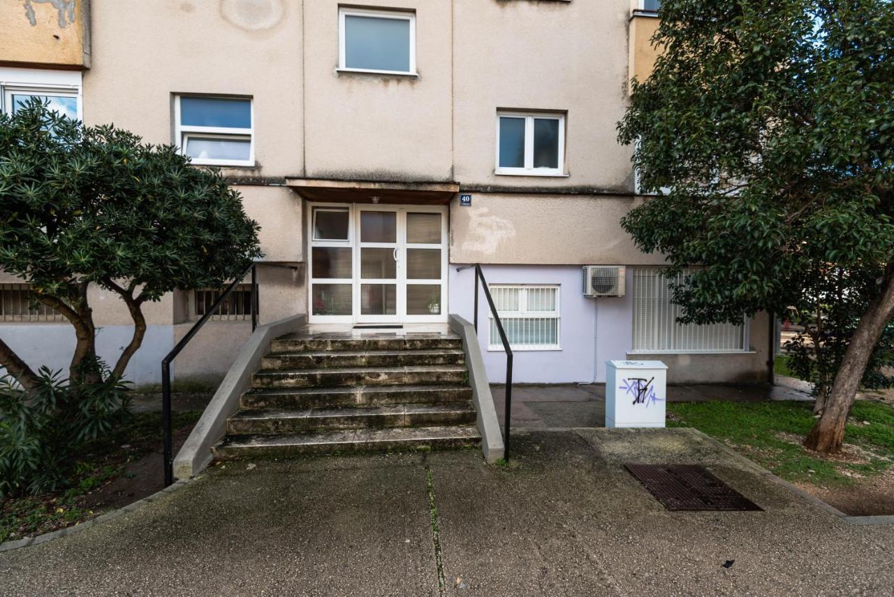 N & D Appartement Šibenik Buitenkant foto